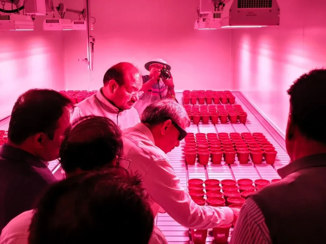 Saveer Biotech Commissions Advanced Speed Breeding Facility at ICAR–IIOR, Hyderabad photo 2